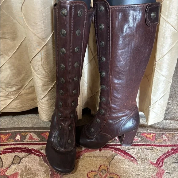 Rare Vintage Frye Dark Brown Knee high Boots - Picture 8 of 8